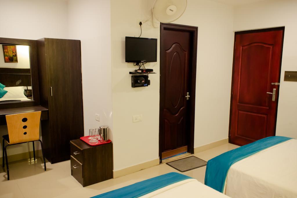 The Signature Inn Bangalore Room photo