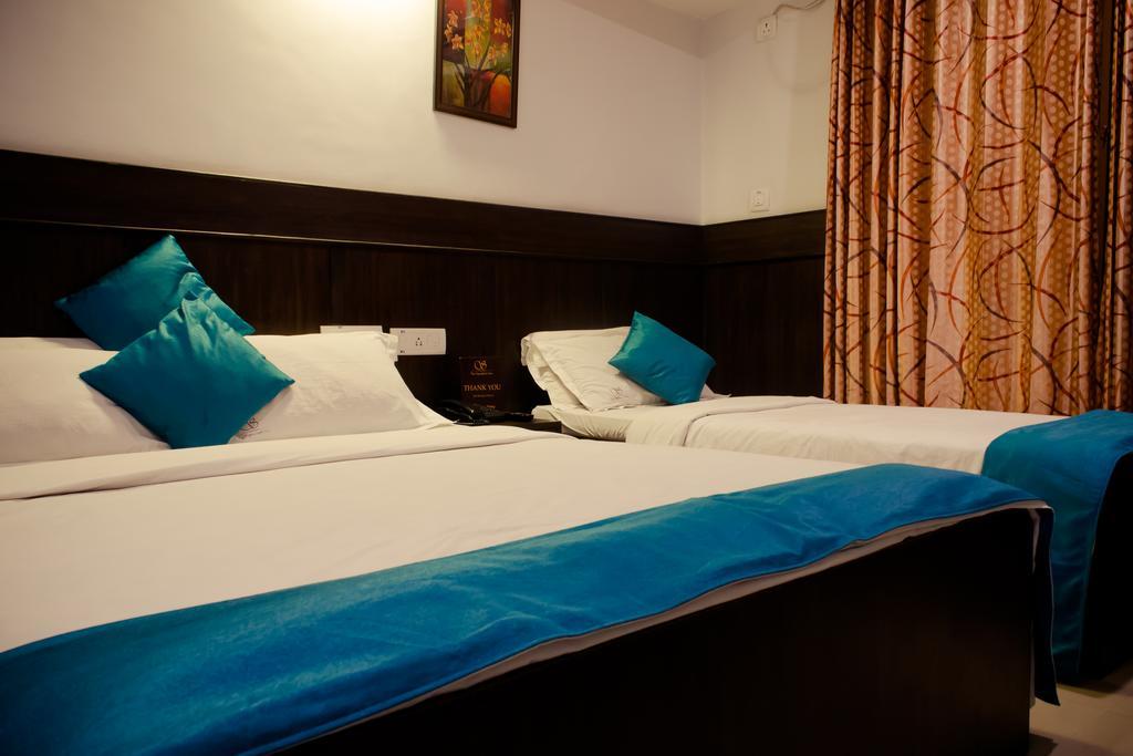 The Signature Inn Bangalore Exterior photo