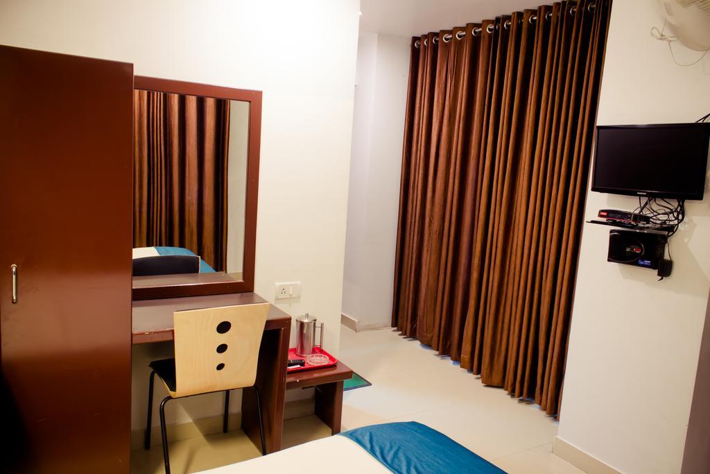 The Signature Inn Bangalore Exterior photo